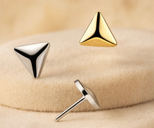 The Zenith Stud + Flatback Post